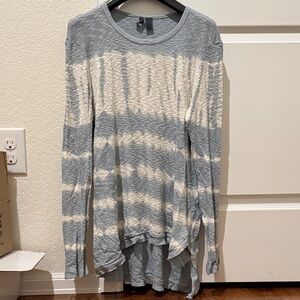 Striped Light Blue & Cream Long-Sleeve Women's Top